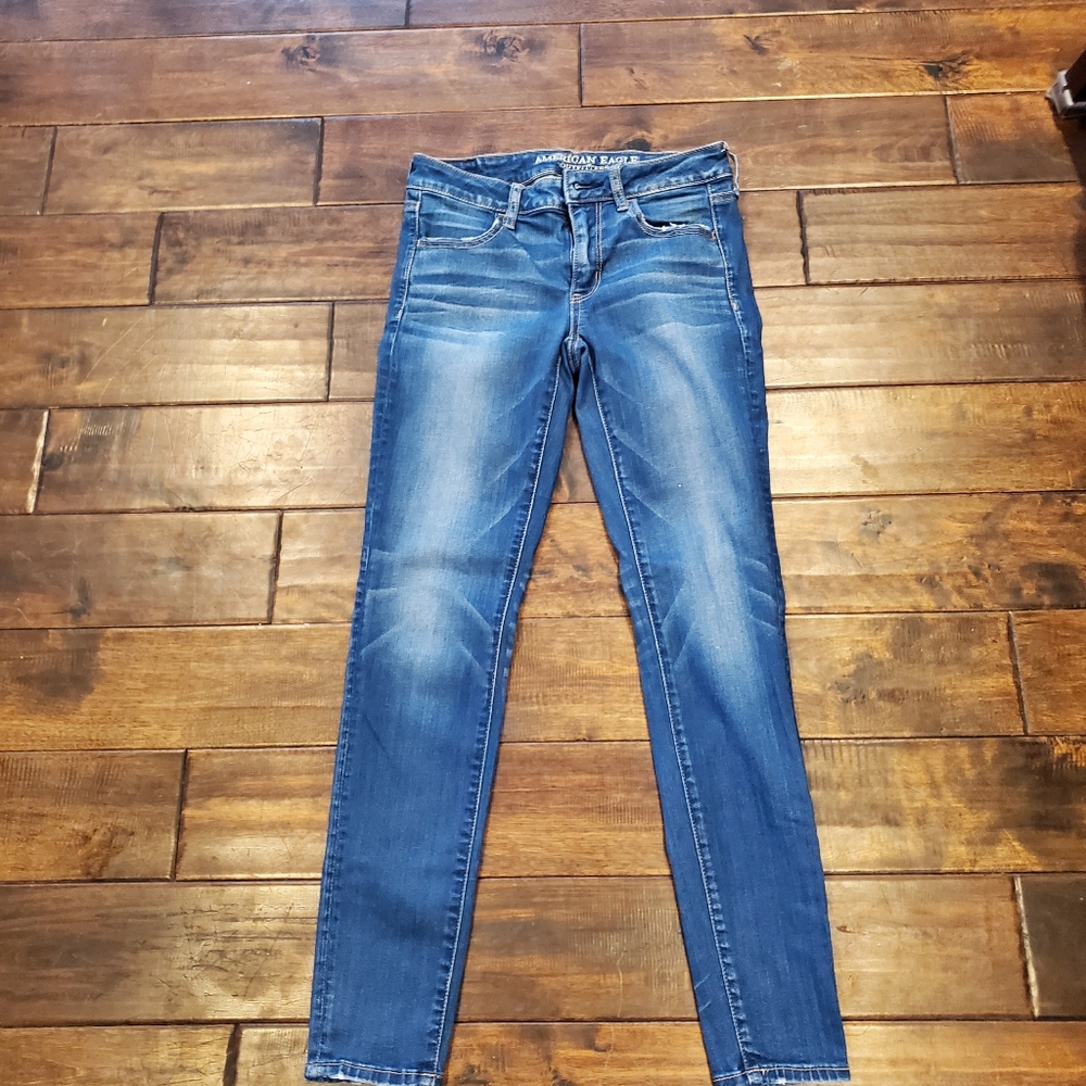 American Eagle skinny jeans